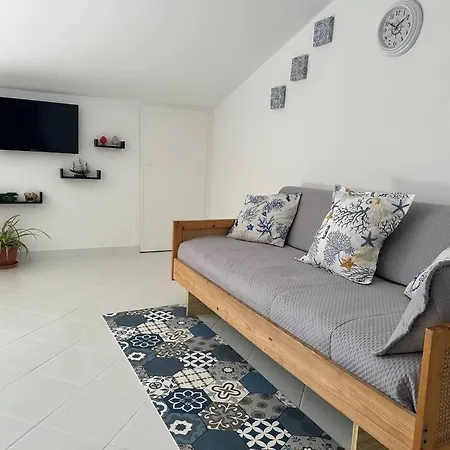 Апартаменты {apartment On The Sea +terrace}•dan's House Marina di San Lorenzo