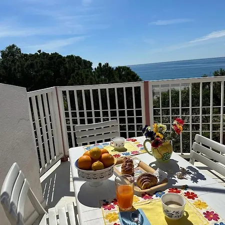 {apartment On The Sea +terrace}•dan's House Appartement *