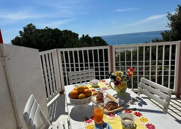 {apartment On The Sea +terrace}•dan's House Apartamento *