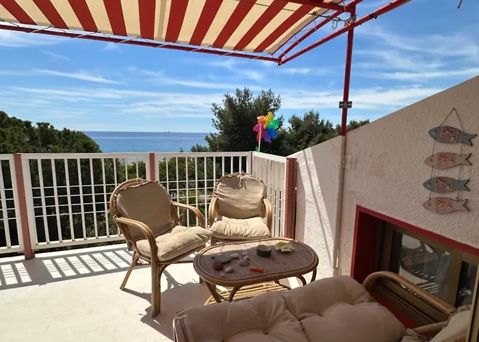 Apartmán {apartment On The Sea +terrace}•dan's House Marina di San Lorenzo