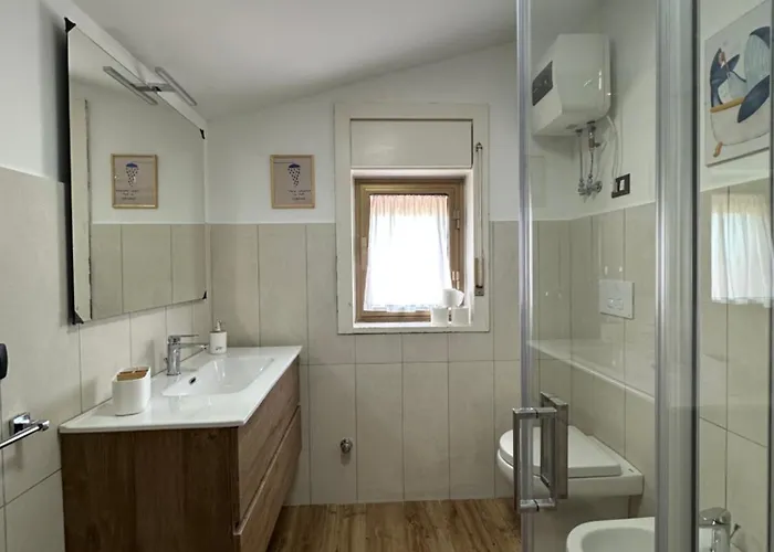 {apartment On The Sea +terrace}•dan's House Apartamento